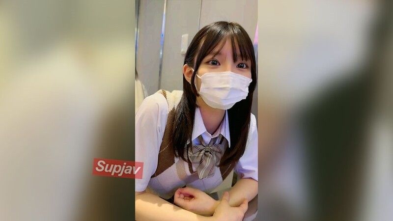 ★緊急先搶先4K★藝能科畢業18歲★股下86cm★初體驗就高潮痙攣★用滿溢而出的連續大量陰道內射讓她懷孕的衝擊手機原版【先搶先得高畫質特典】